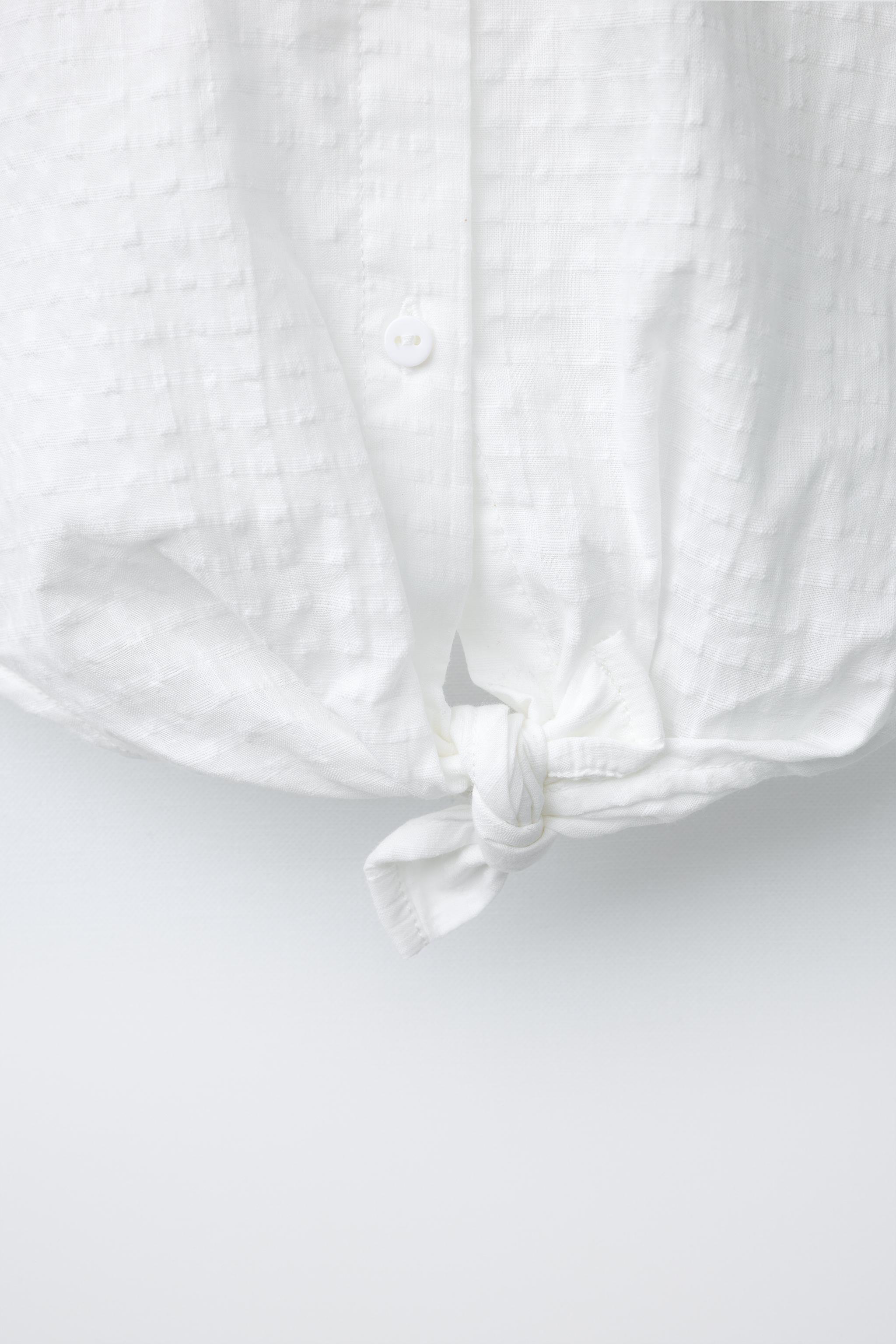 KNOTTED HEART PATCH SHIRT